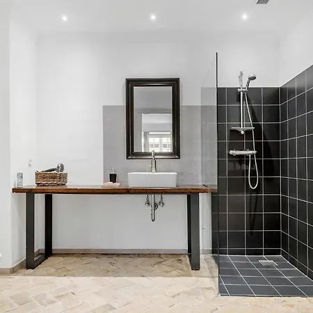 Beautiful In With Wifi Holiday home